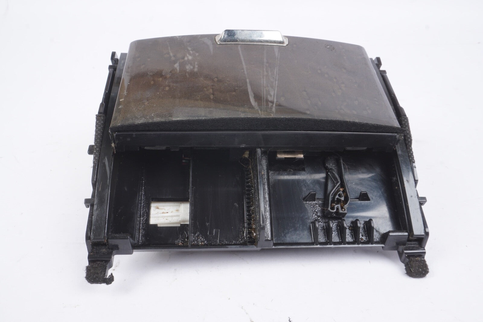 09-13 LEXUS IS350 IS250 FRONT CENTER CONSOLE ASHTRAY POWER OUTLET LIGHTER OEM