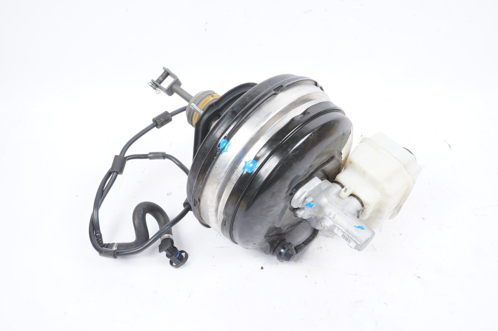 13 - 15 BMW 650i Grand Coupe RWD Power Brake Booster w/ Master Cylinder OEM