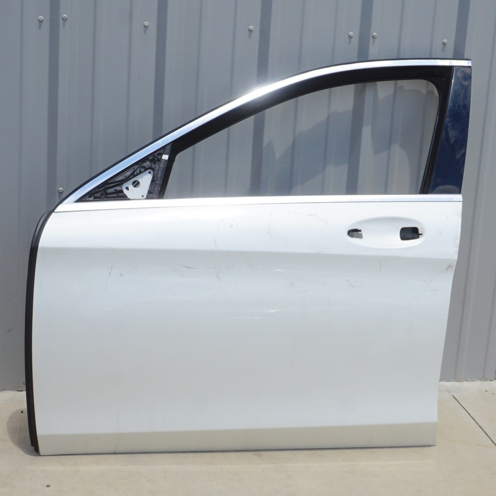2014 - 2020 Mercedes W222 S600 S550 S550e S560 Front Left Driver Door Shell OEM