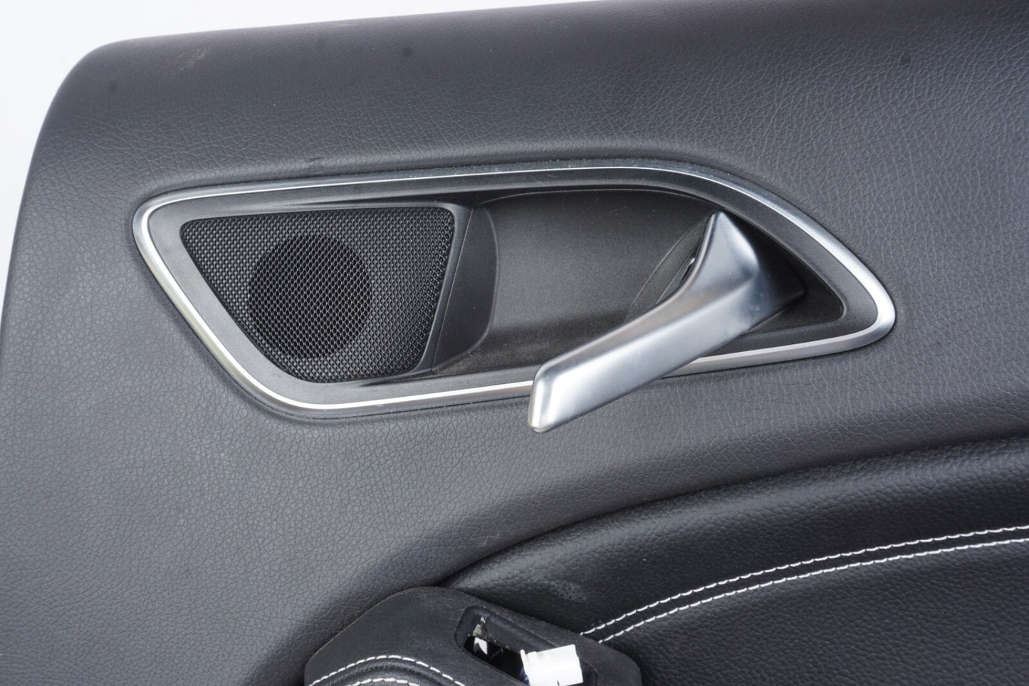 2015 - 2020 MERCEDES GLA250 X156 REAR RIGHT SIDE INNER DOOR PANEL OEM