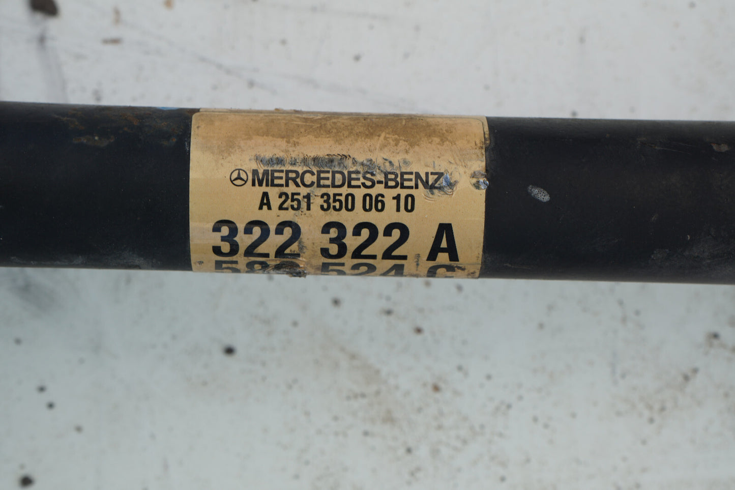 2006 - 2010 MERCEDES BENZ R350 R500 W251 REAR RIGHT PASS SIDE AXLE SHAFT OEM
