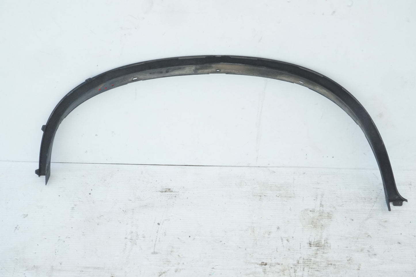2008 - 2013 BMW X6 REAR LEFT DRIVER SIDE FENDER FLARE ARCH MOLDING COVER OEM