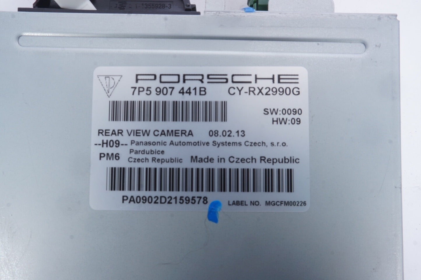 2011 - 2016 Porsche Cayenne 958 OEM Rear View Camera Control Module 7P5907441B