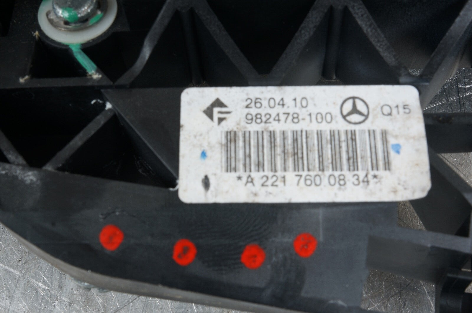 2007-2013 Mercedes S550 W221 Rear Right Exterior Door Handle A2217600834 OEM
