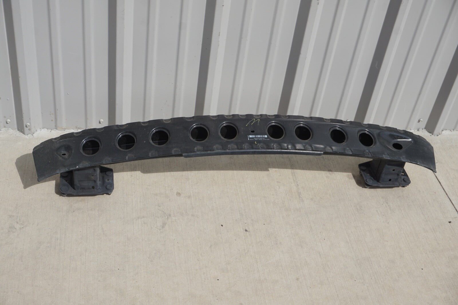 10-17 MERCEDES E-CLASS Rear Bumper Reinforcement Impact Bar 207 Type 2076100114 