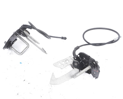 2012-2018 BMW M6 650i Left Right Upper HOOD Latch / LOCK 7183764