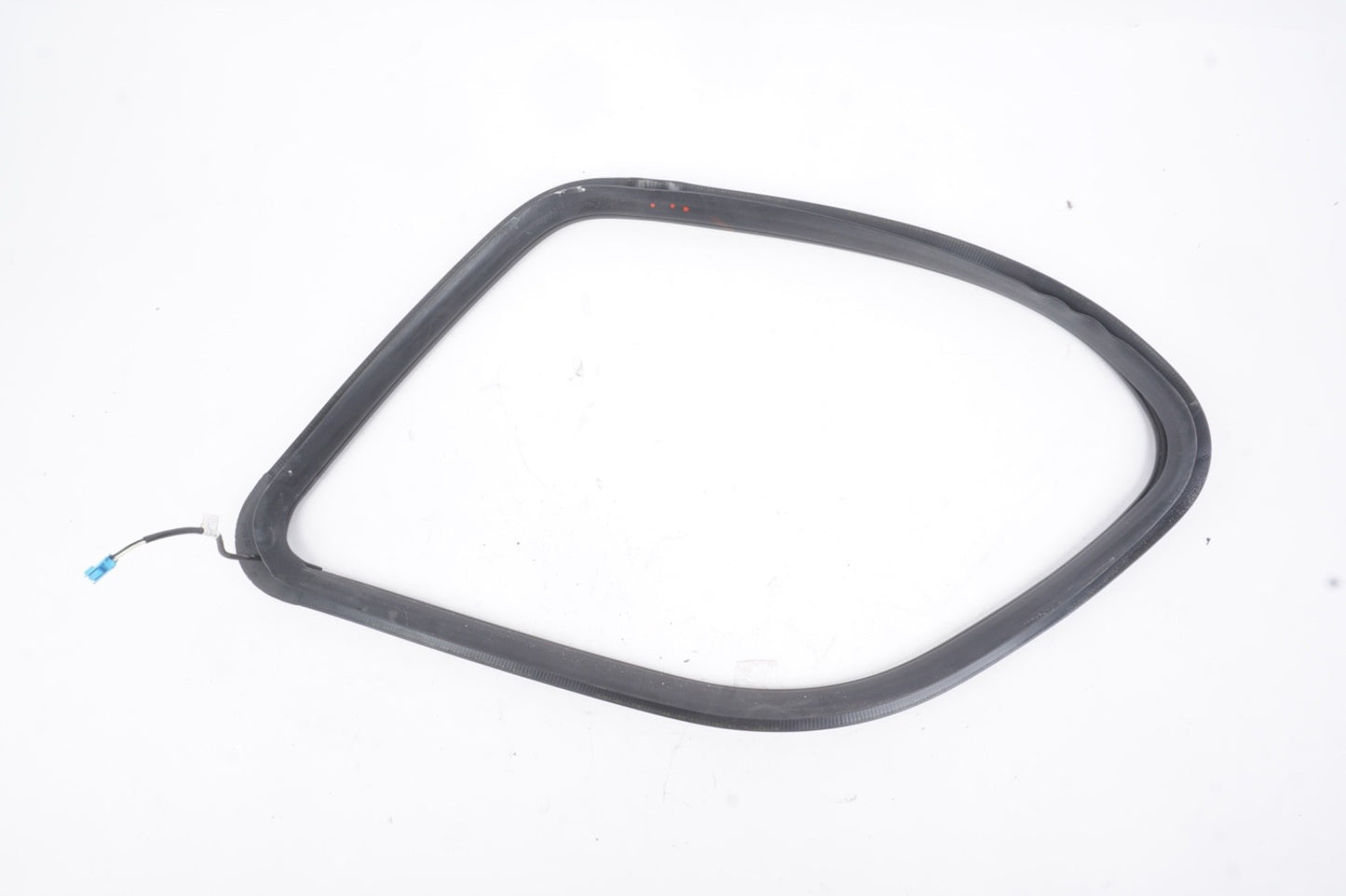 2013 - 2016 Mercedes GL450 X166 Rear Left Quarter Glass Weatherstrip Seal OEM