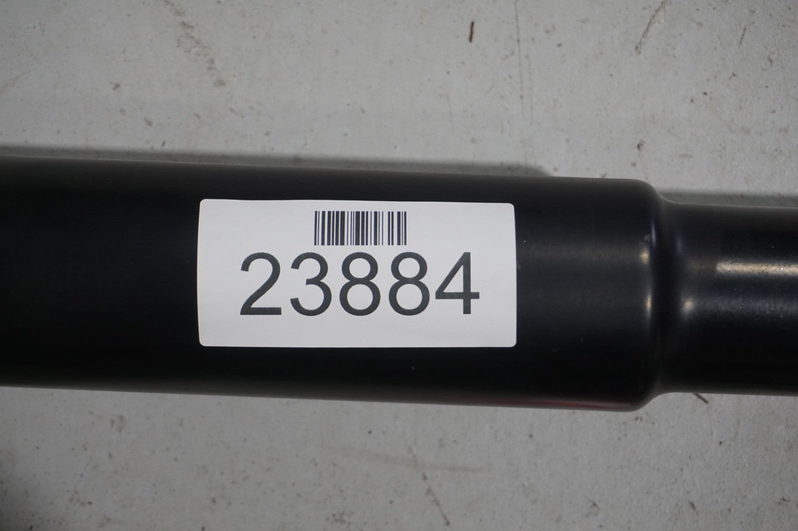 2014-2017 Maserati Ghibli 3.0L RWD Rear Driveshaft 06700085450 OEM