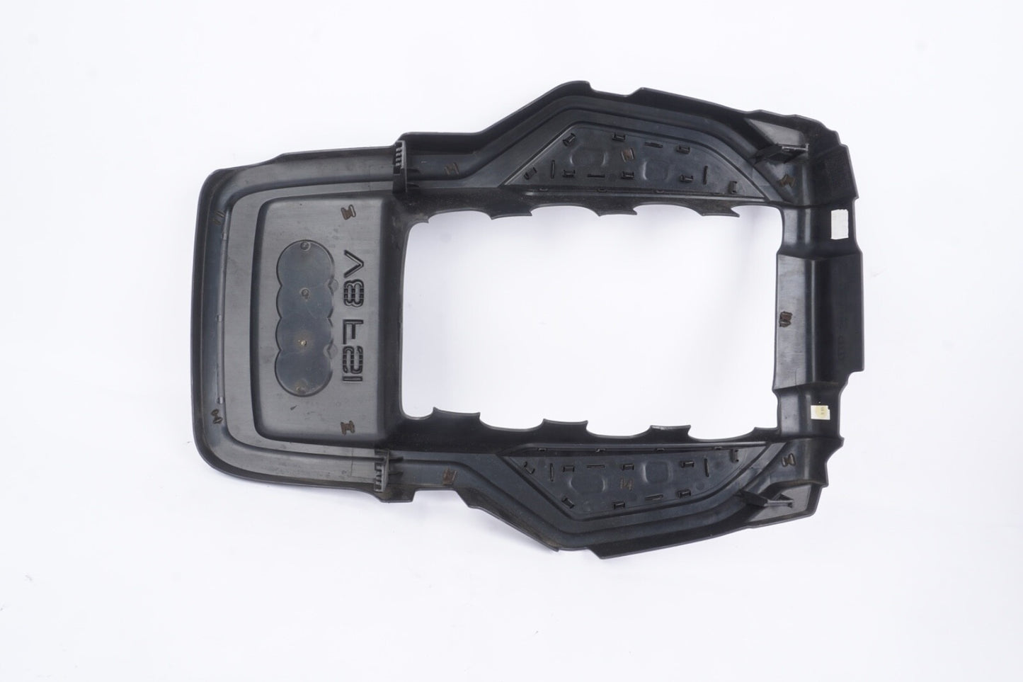 2011 - 2012 AUDI A8 D4 4.2L V8 FSI ENGINE COVER 079103925P OEM