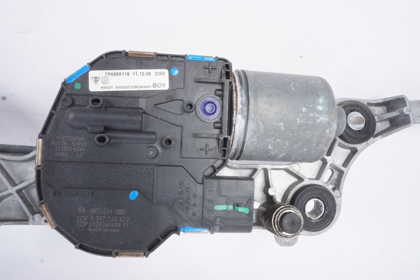 2011 - 2016 Porsche Cayenne Windshield Wiper Motor Linkage OEM Used