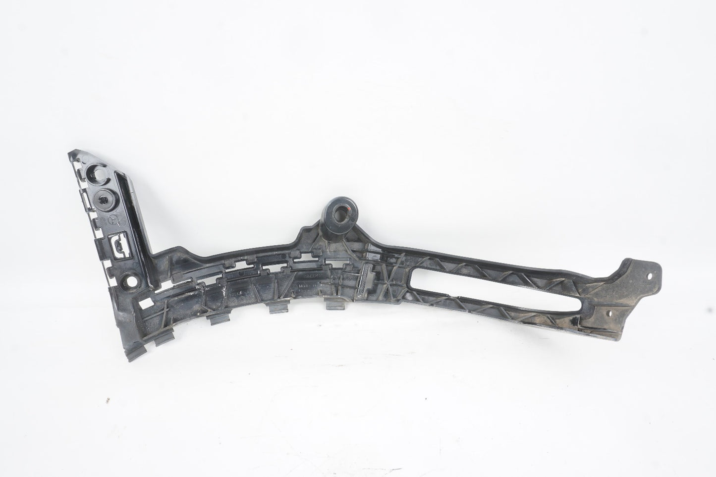 2020 - 25 Mercedes GLB250 GLB200 GLB220 Right Rear Bumper Mount Support Bracket
