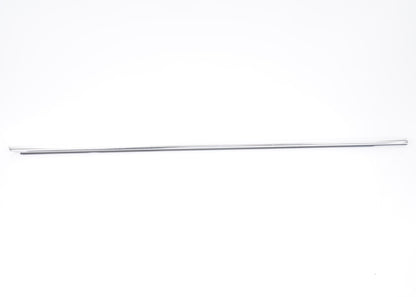 11-18 PORSCHE CAYENNE FRONT RIGHT PASSENGER SIDE DOOR WINDOW BELT MOLDING CHROME