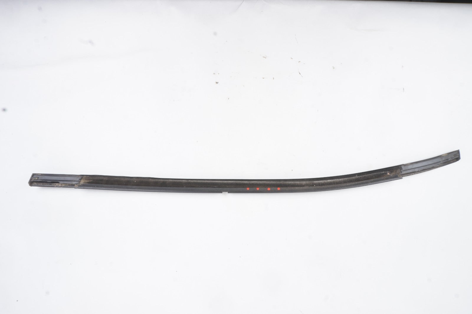 2015-2023 Jeep Renegade Rear Right Passenger Side Door Window Belt Molding OEM