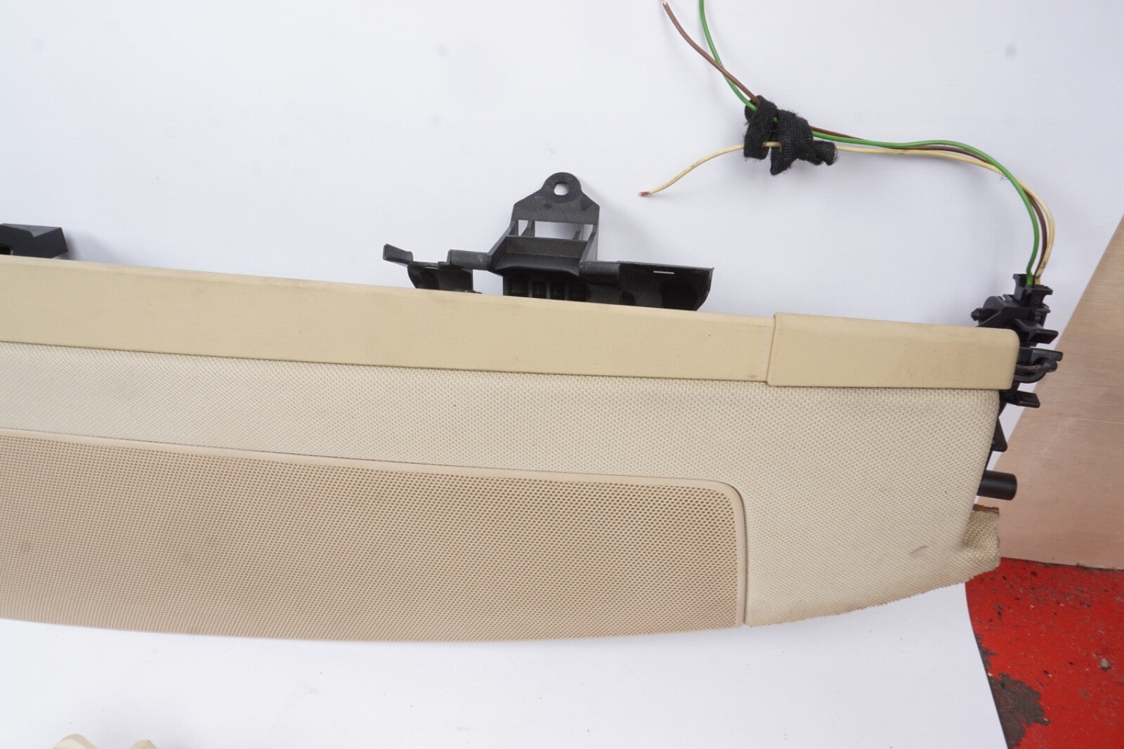 2011-2018 AUDI A8 QUATTRO REAR ELECTRIC SUNSHADE / DECK TRIM PANEL ASSEMBLY OEM
