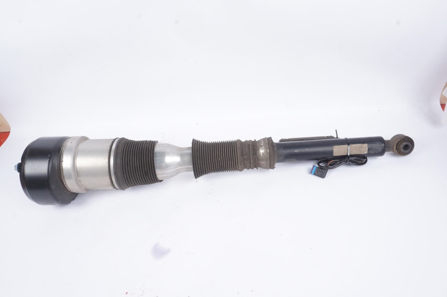 07-13 Mercedes W221 S550 Rear Right or Left Shock Strut Air Airmatic OEM