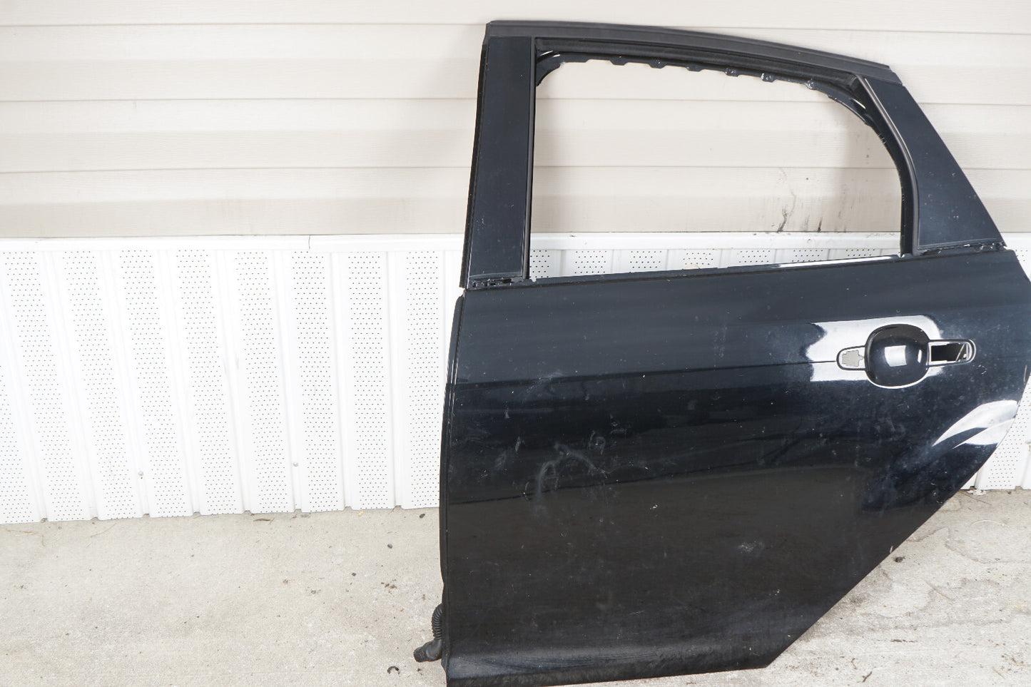 16 17 18 FORD FOCUS REAR LEFT DRIVER SIDE DOOR SHELL OEM