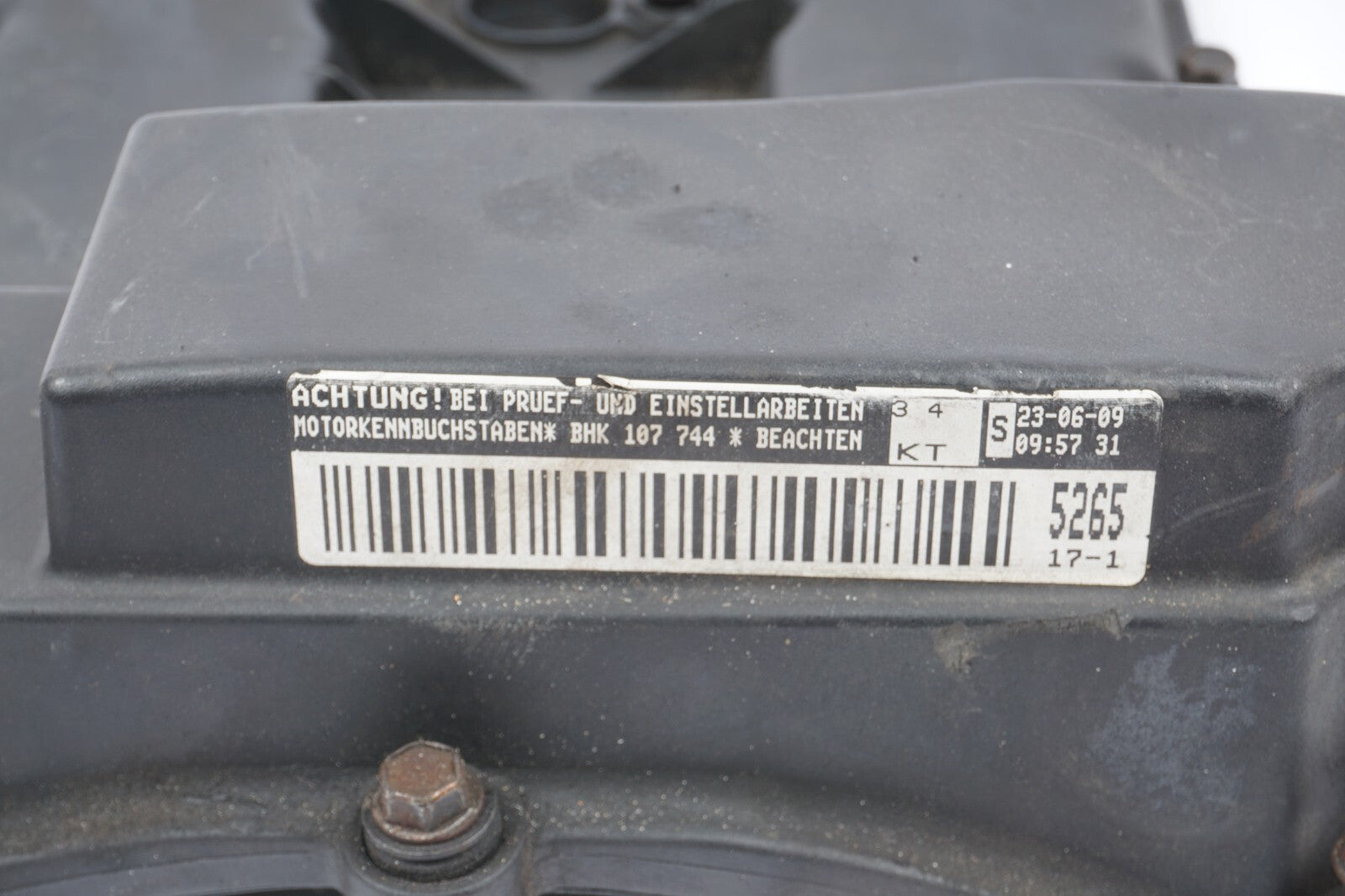 2007 - 2010 Audi Q7 Volkswagen Touareg 3.6L Valve Cover Engine Motor OEM