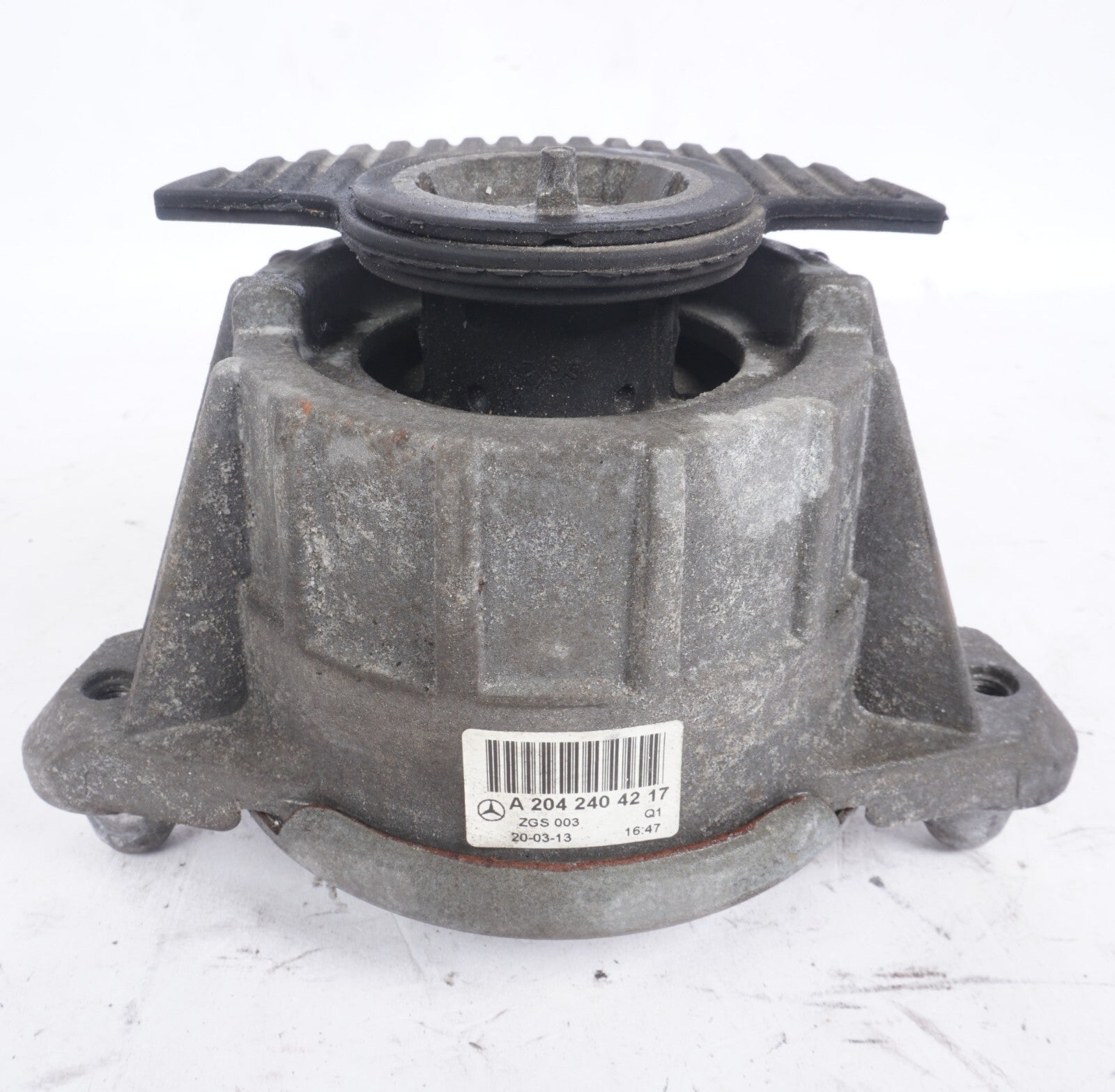 12-15 Mercedes W204 C250 SLK250 Engine Mount Bracket Left Driver Side OEM