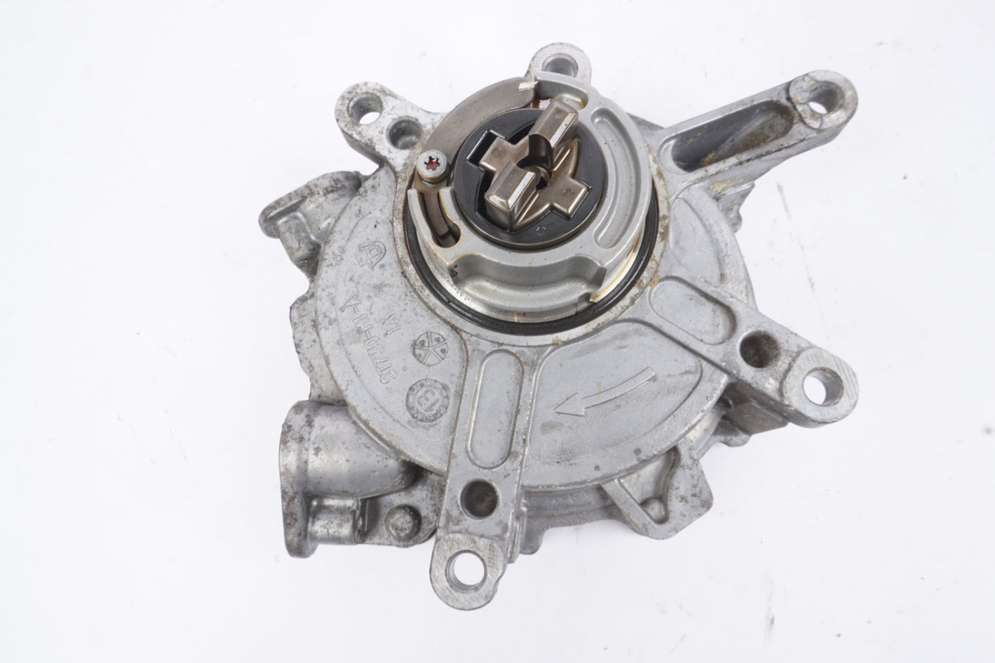 Mercedes W221 S550 CL550 CLS63 AMG Engine Motor Vacuum Pump 2762300165 OEM