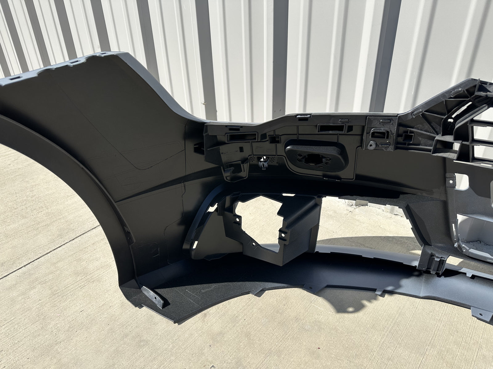2017 AUDI A7 FRONT BUMPER COVER OEM 4G8807437