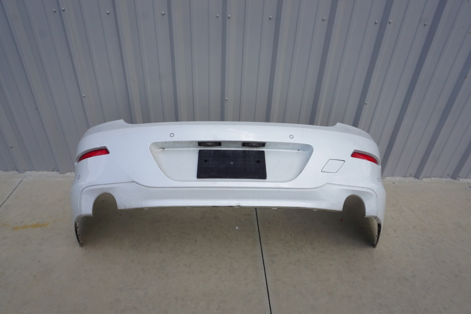 2012 - 2018 BMW 640i F06 REAR BUMPER COVER W/ PDC SENSORS OEM