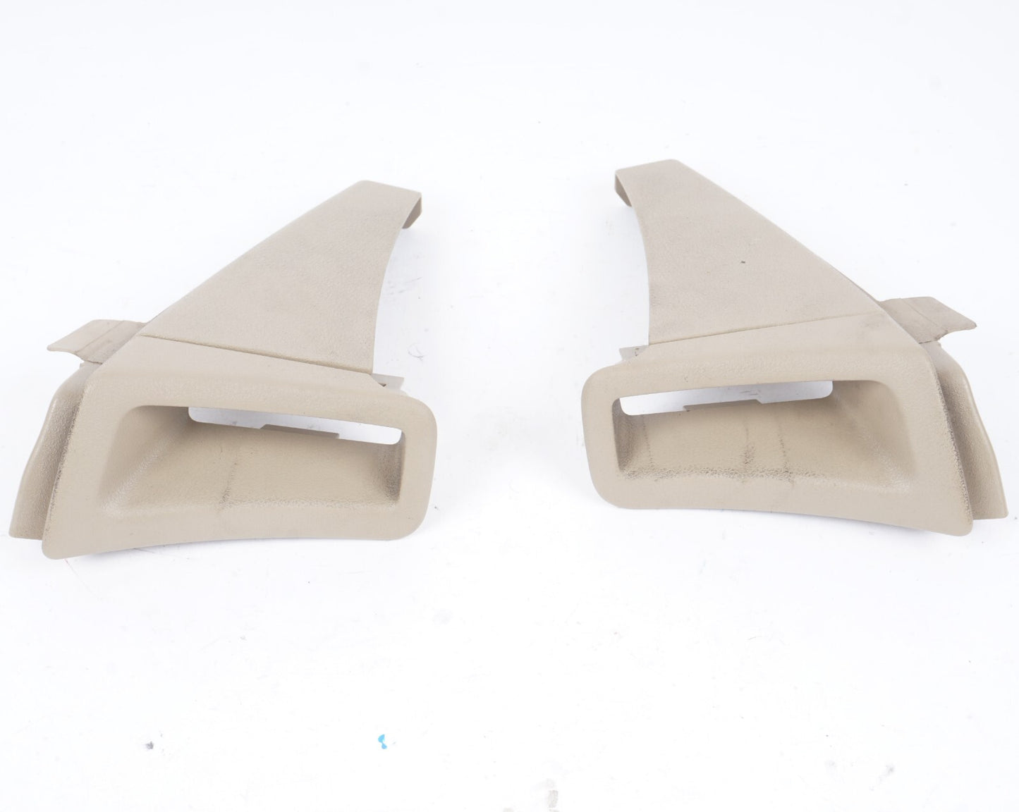 11-17 Mercedes E350 E550 Convertible Rear Seat Belt Guide Cover Left & Right OEM