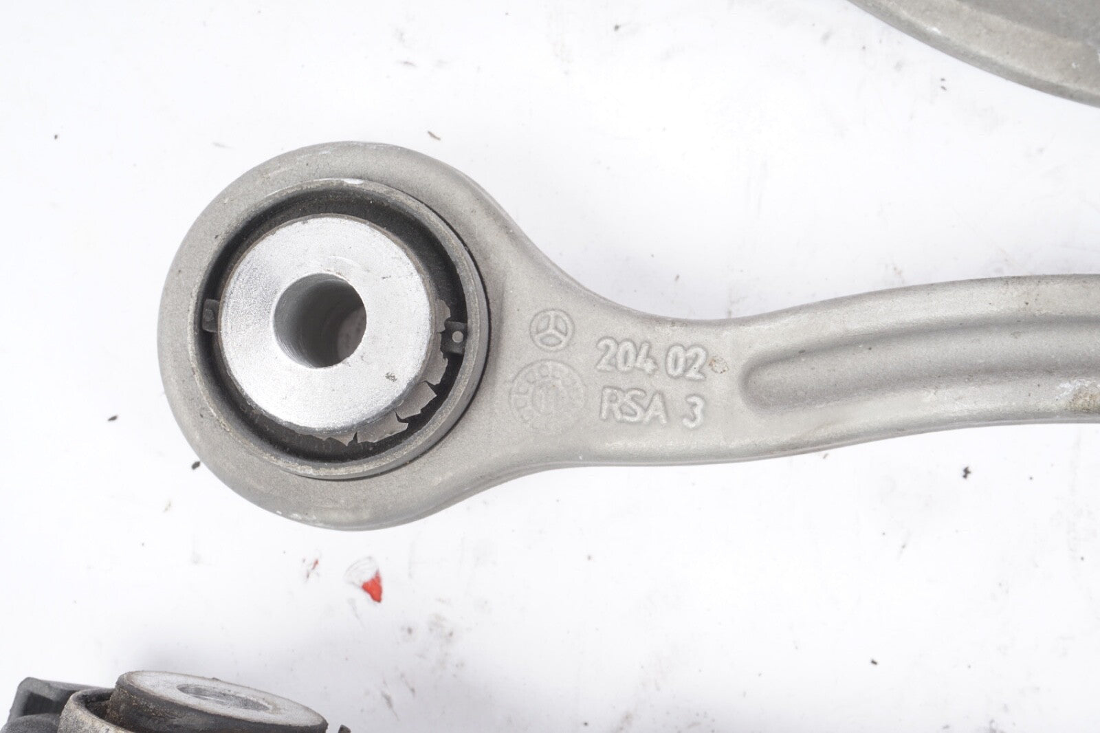 10-16 Mercedes W207 E350 Rear Right / Left Side Suspension Lower Control Arm OEM