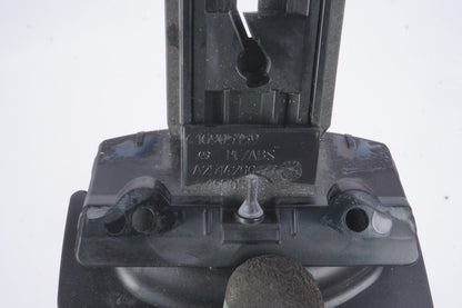 06-13 Mercedes X164 GL550 ML320 R350 Parking Brake Release Handle 2514200077 OEM