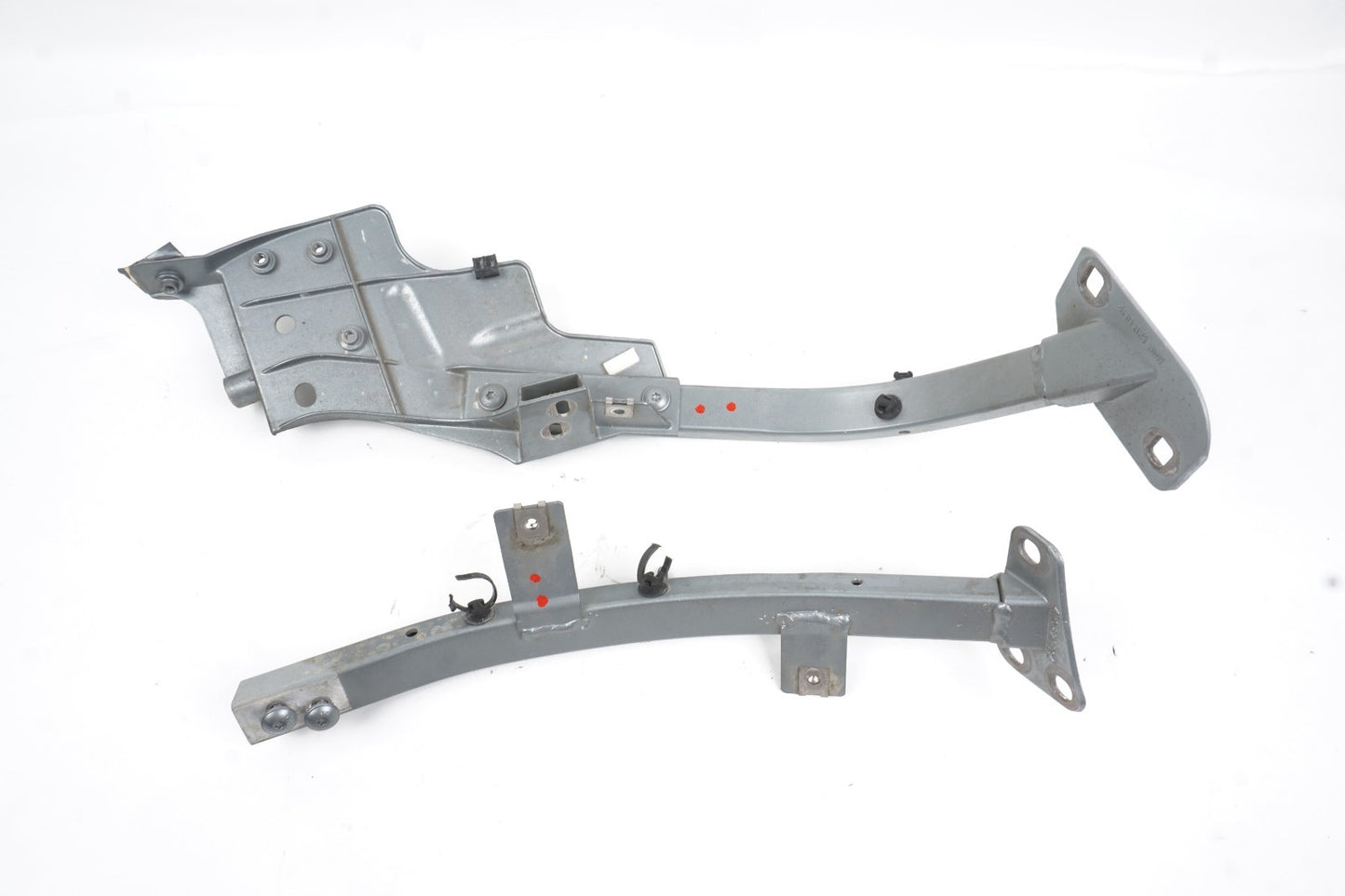 2011-2017 Audi D4 A8 A8L Front Right Fender Bumper Support Mount Bracket OEM