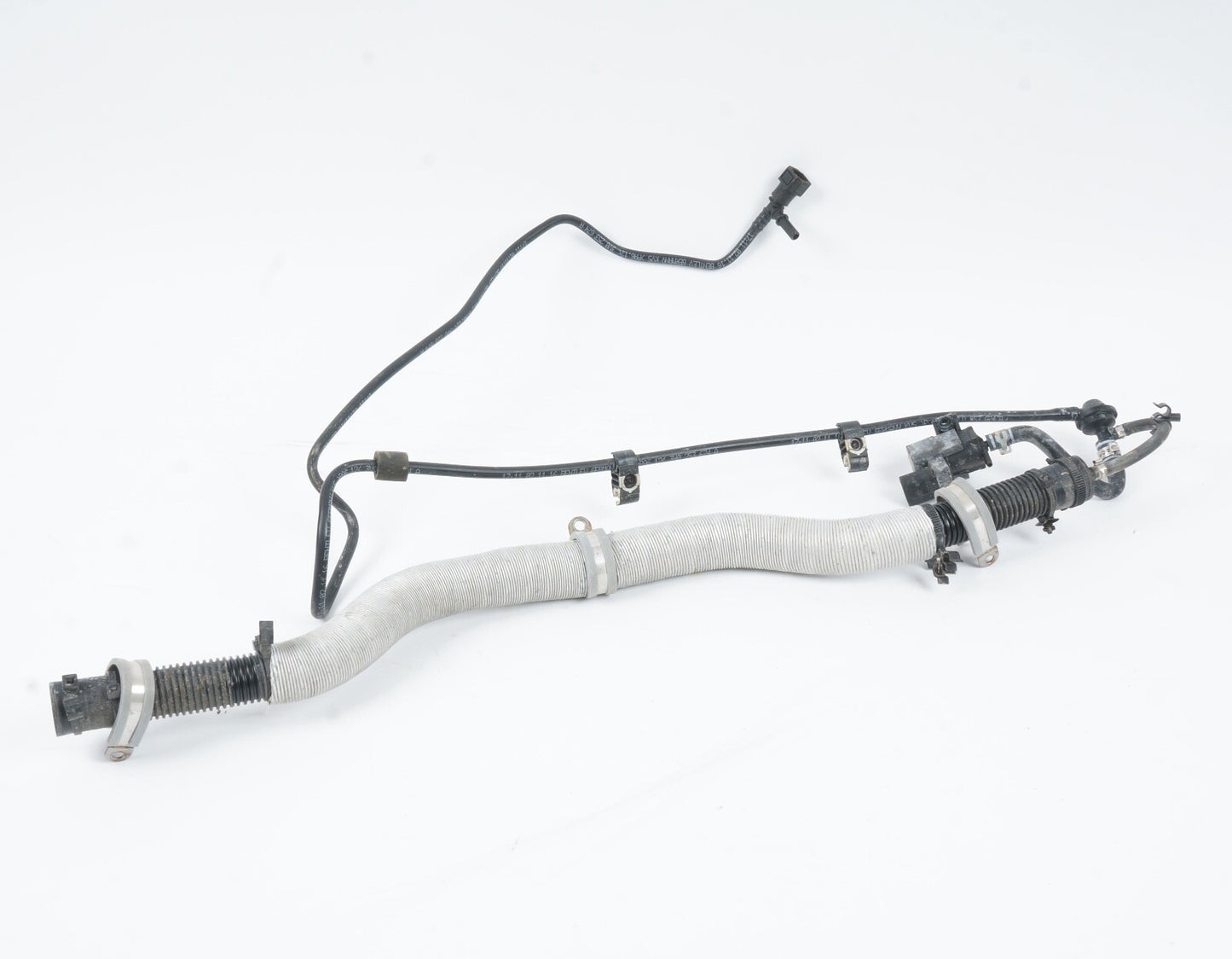 2010 - 2020 Bentley Mulsanne Exhaust System Vacuum Hose Pipe Line