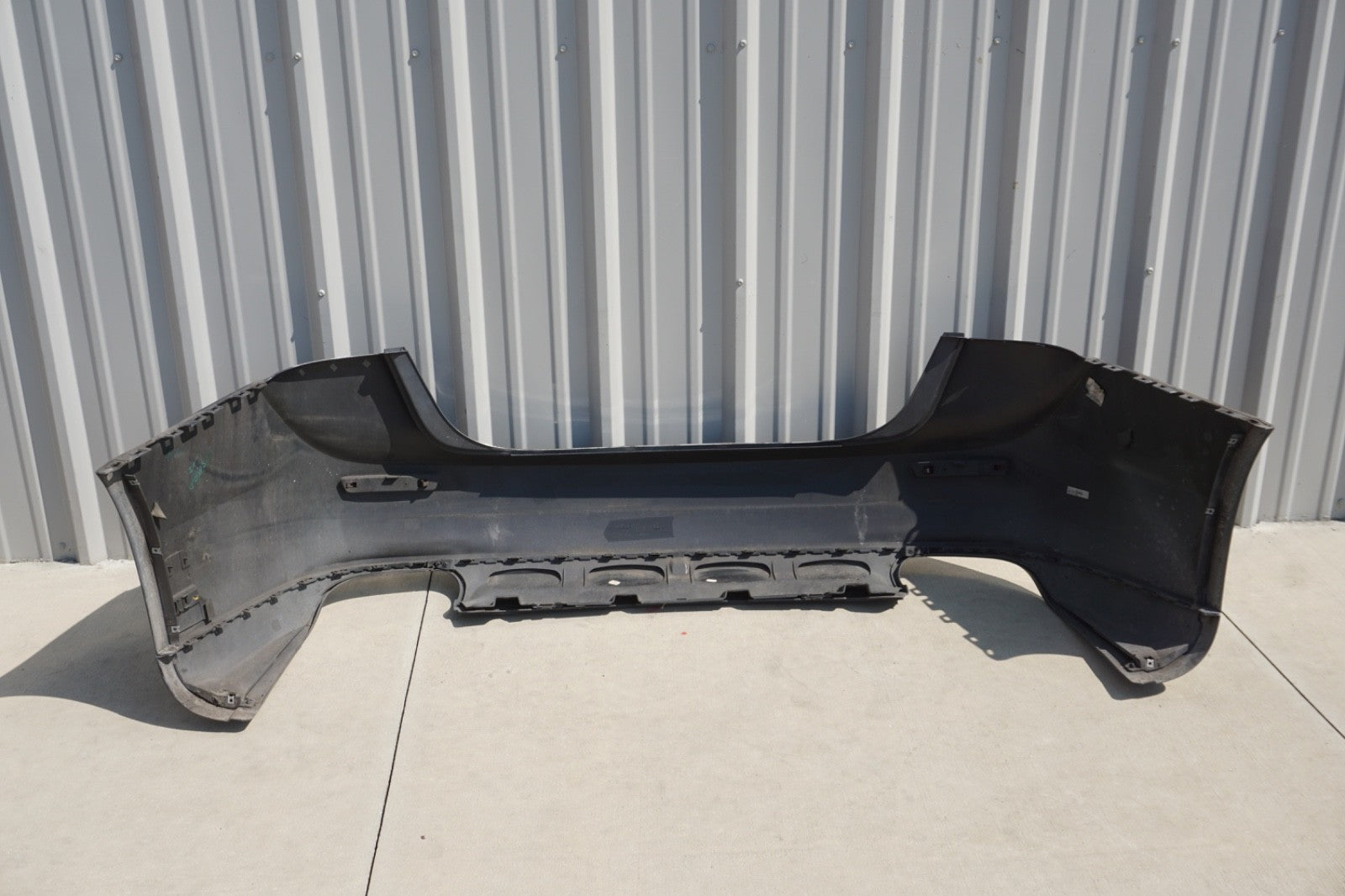 2014 - 2024 MASERATI GHIBLI REAR BUMPER COVER