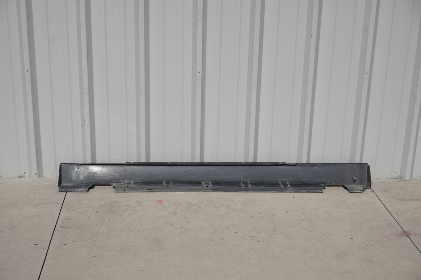 1987 - 1993 Cadillac Allante Right Passenger Side Rocker Panel Skirt Molding OEM