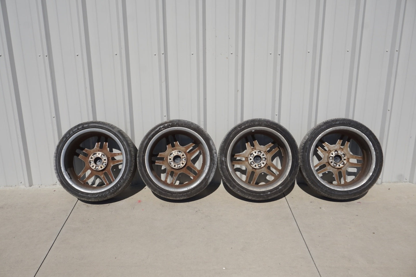 2014-2016 MERCEDES-BENZ E350/400/550 WHEEL RIM 18 OEM 2074010000