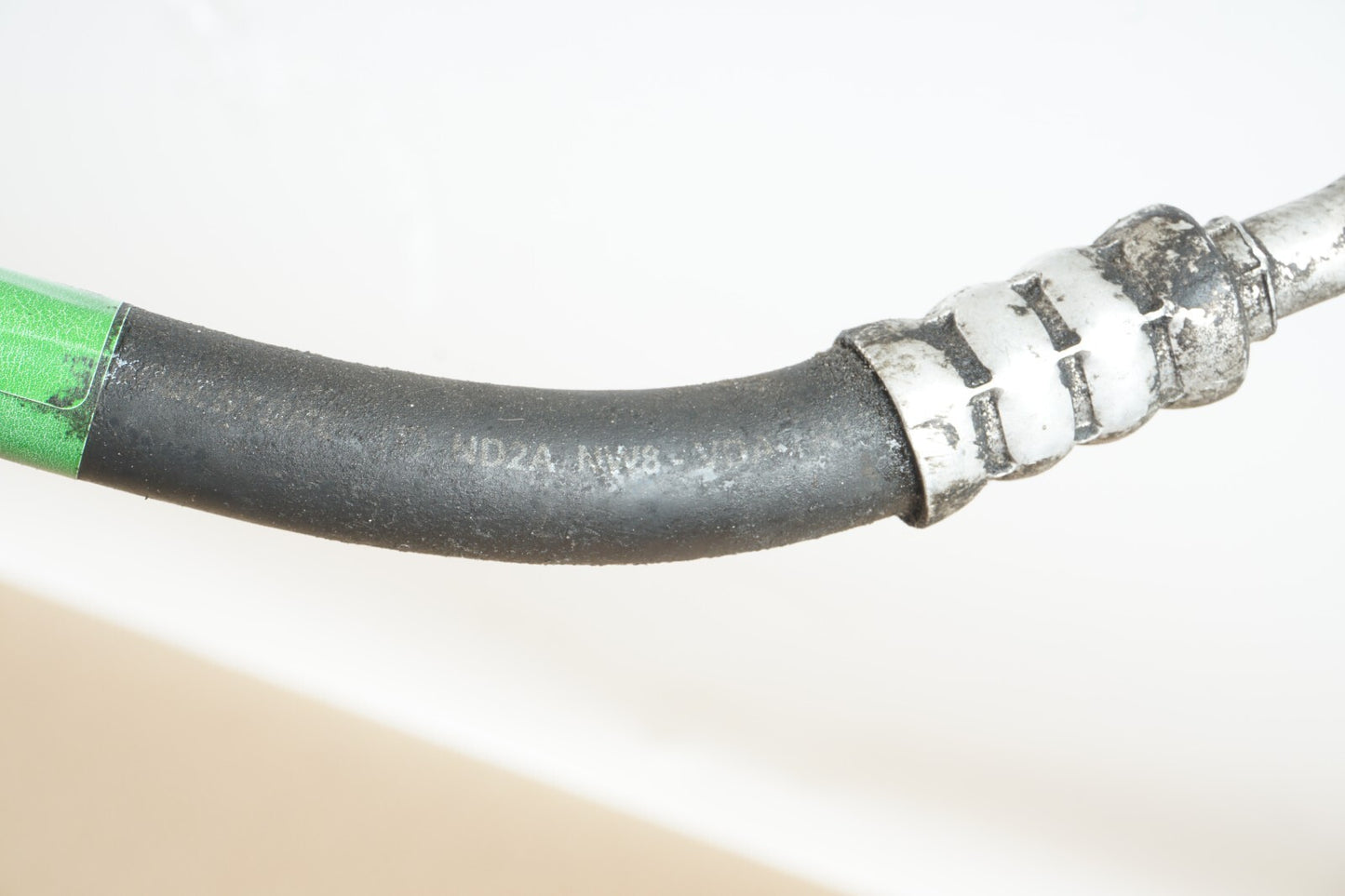 2003-2006 Mercedes SL500 SL55 AMG A/C RECEIVER DRIER HOSE W/ PRESSURE SENSOR OEM