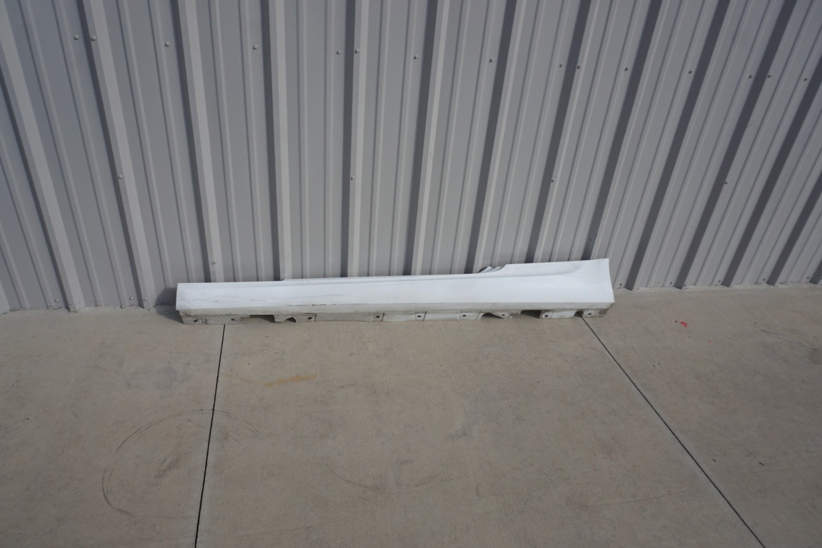 07 - 13 BMW 328i 335i Convertible Coupe Left Rocker Panel Skirt Molding OEM