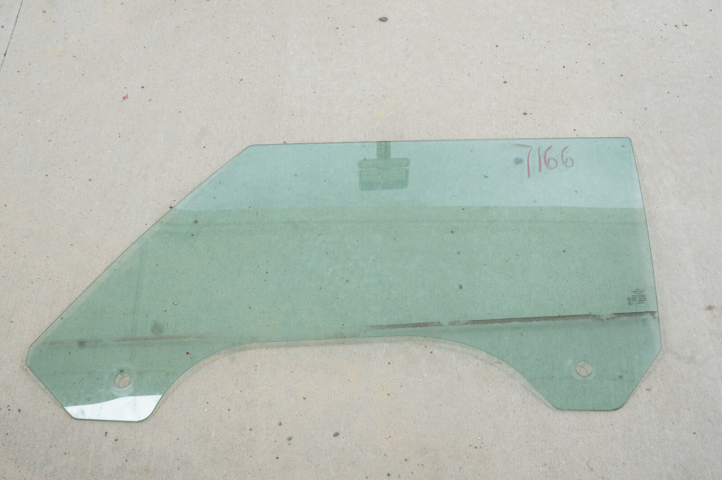 07-15 MINI COOPER S R57 FRONT LEFT DRIVER SIDE DOOR WINDOW GLASS OEM