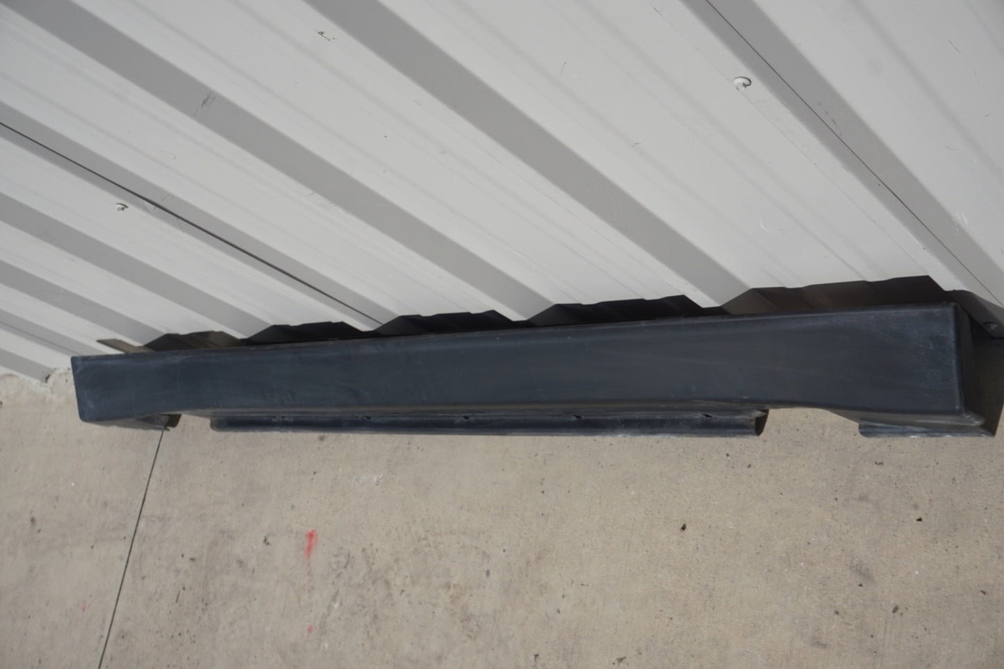 1987 - 1993 Cadillac Allante Right Passenger Side Rocker Panel Skirt Molding OEM