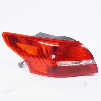 15-18 FORD FOCUS SEDAN LEFT DRIVER SIDE TAIL LIGHT LAMP OEM F1EB-13405-FE