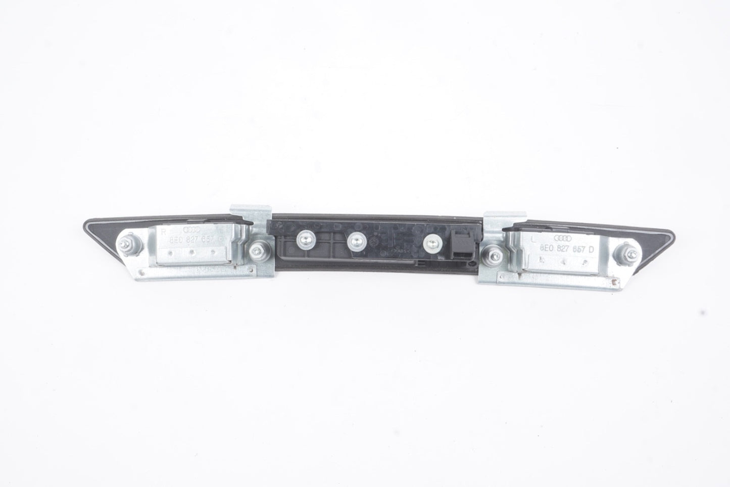 2005 - 2011 Audi A6 Quattro Trunk License Plate Light Handle Assembly OEM