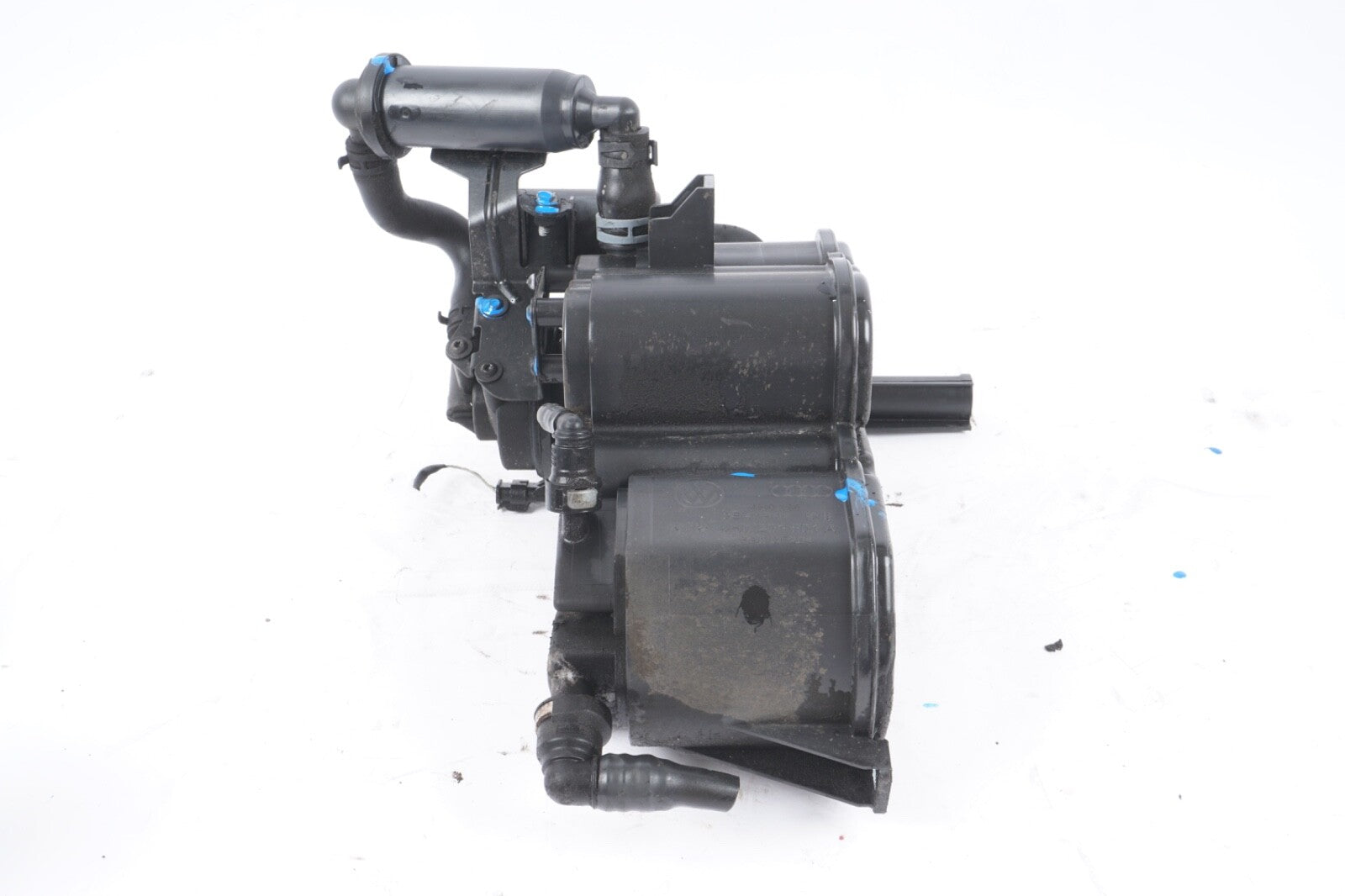 2011-2018 AUDI A8 QUATTRO - Charcoal / FUEL Vapor Canister 4H0201801A