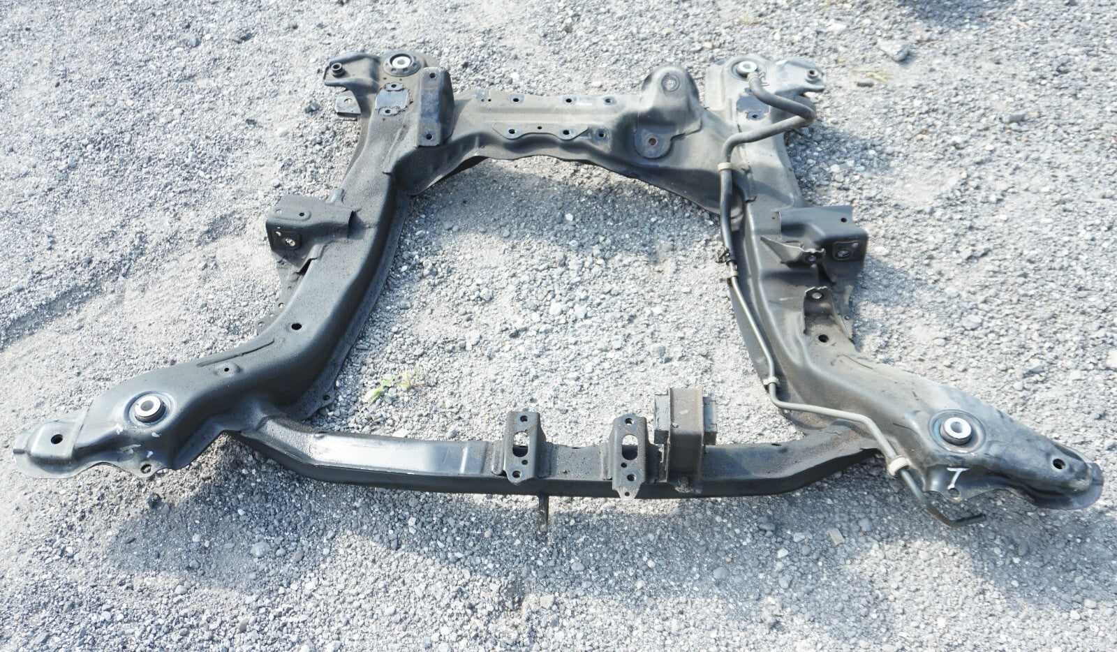 2011 - 2017 HONDA ODYSSEY FRONT CROSSMEMBER SUBFRAME ENGINE CRADLE OEM