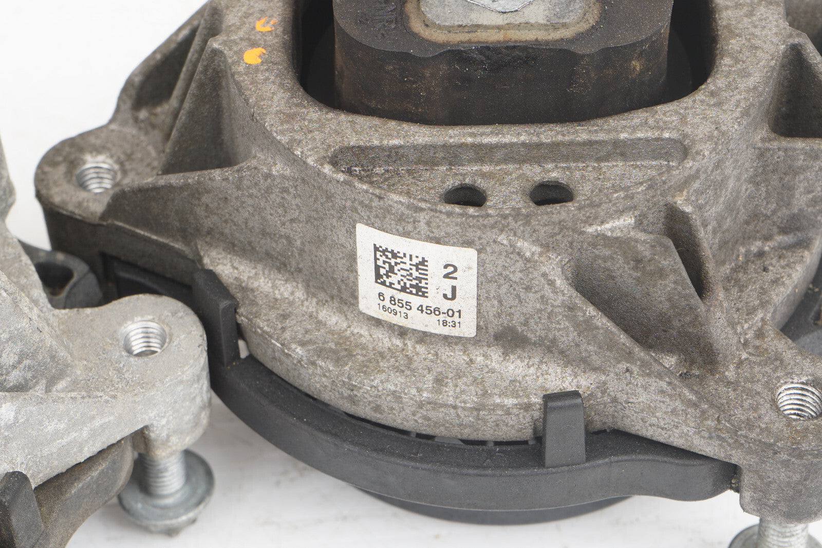 2014 - 2016 BMW 428i F32 COUPE ENGINE MOUNT BRACKET SET OF 2 OEM