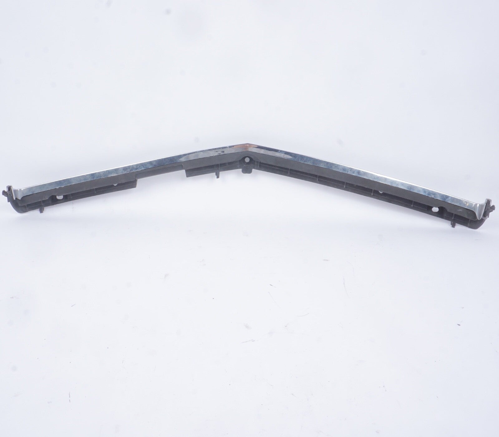 11 - 13 Mercedes E350 E550 Coupe Convertible  C207 Radiator Grille Trim Upper