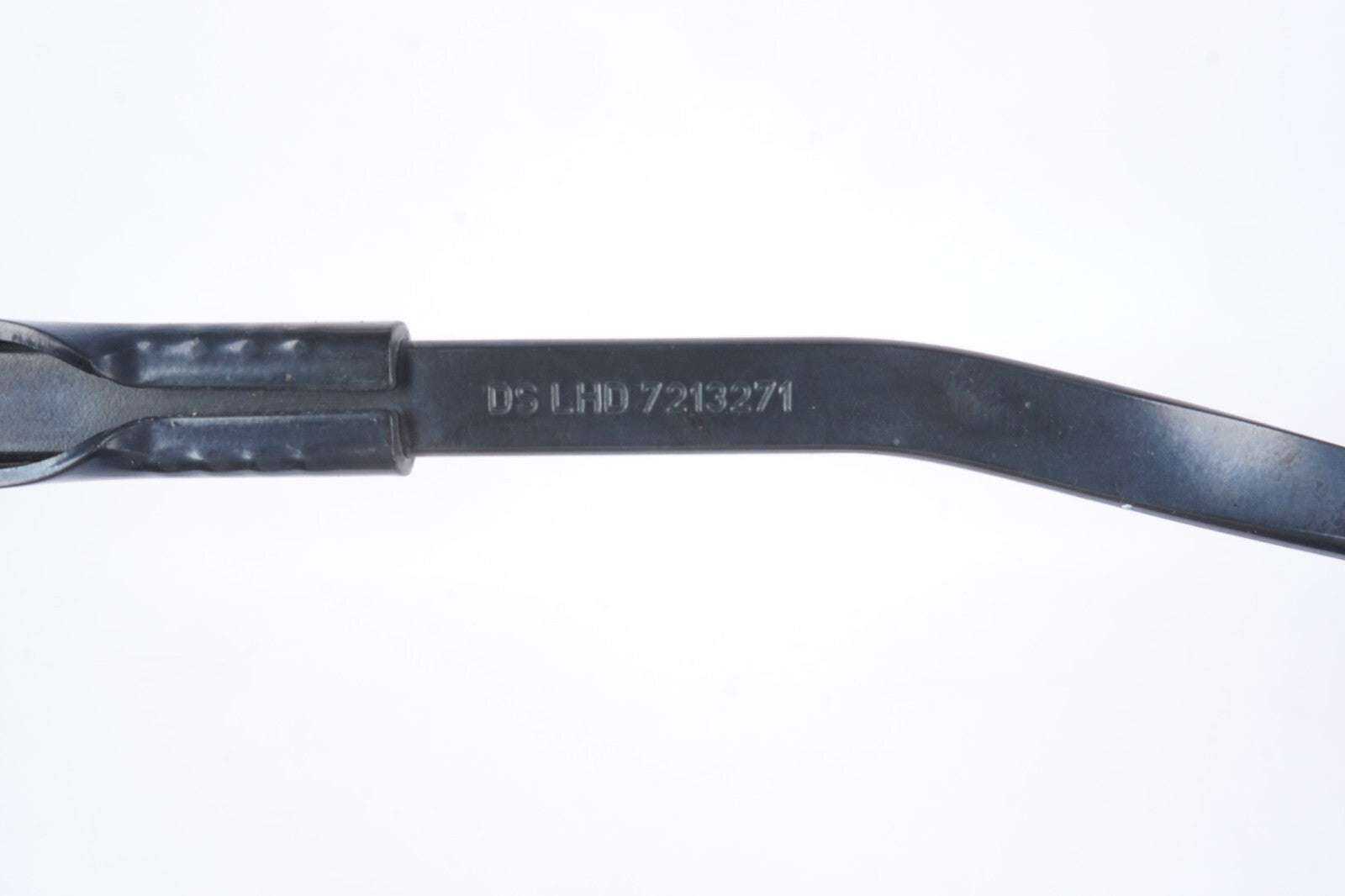 2011 - 2017 Bmw X3 Front Right And Left Windshield Wiper Arm OEM