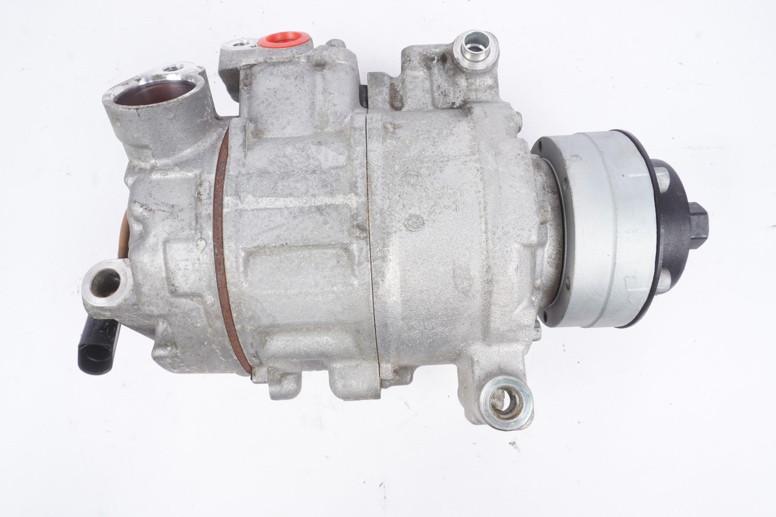 2011 - 2016 Audi A8 Quattro AC Compressor OEM