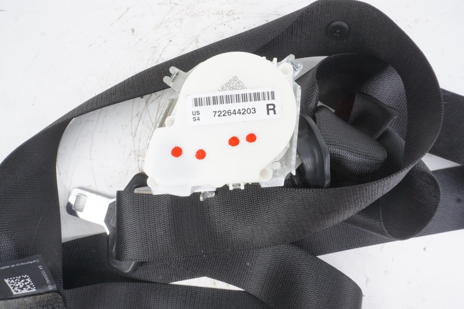 2012 - 2019 BMW 650 RH REAR RIGHT PASSENGER SEAT BELT RETRACTOR 722644203 OEM