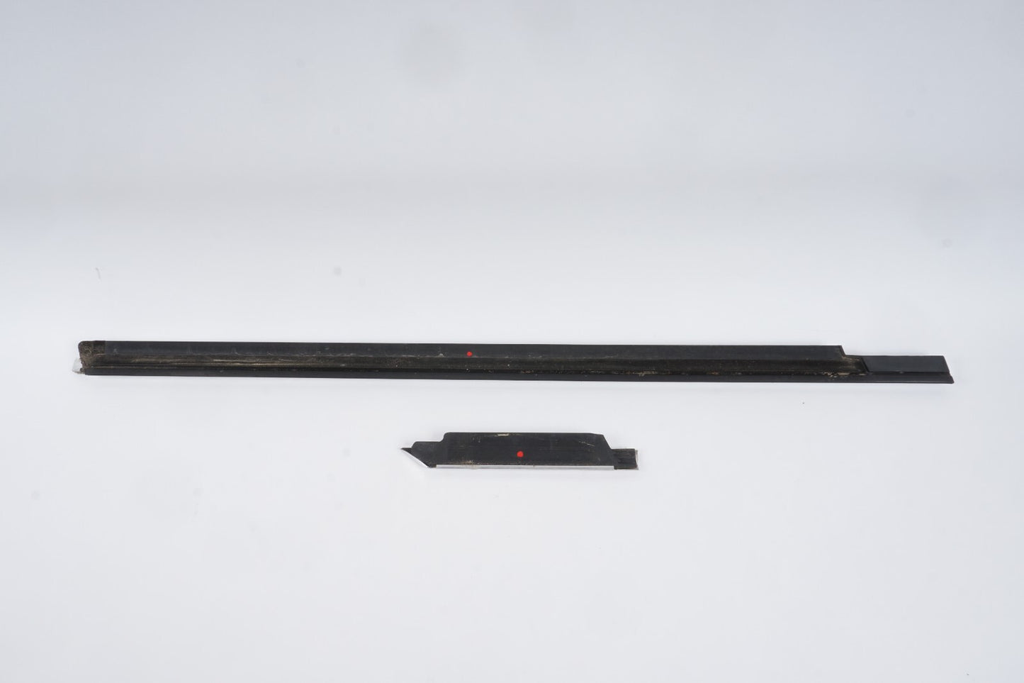 2014 - 2019 MASERATI GHIBLI FRONT LEFT DRIVER WINDOW CHROME BELT MOLDING OEM
