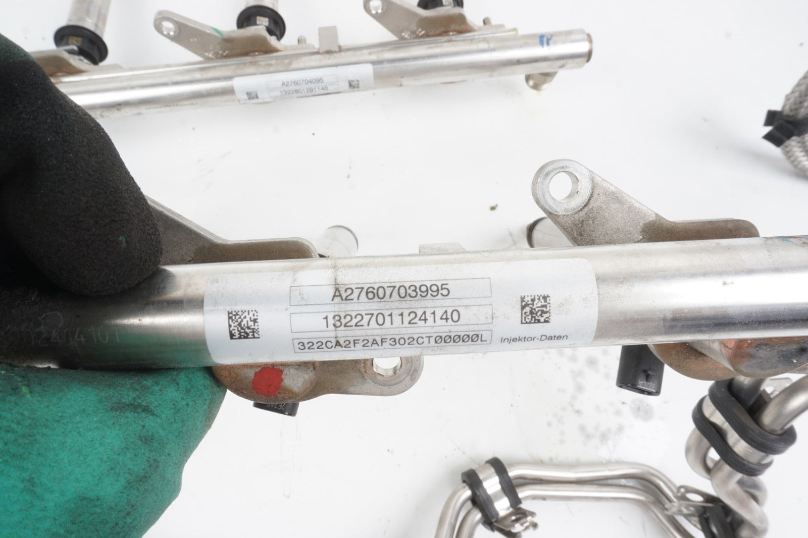 12-16 Mercedes W207 E350 Left & Right Side Fuel Injection Rail Line Injectors