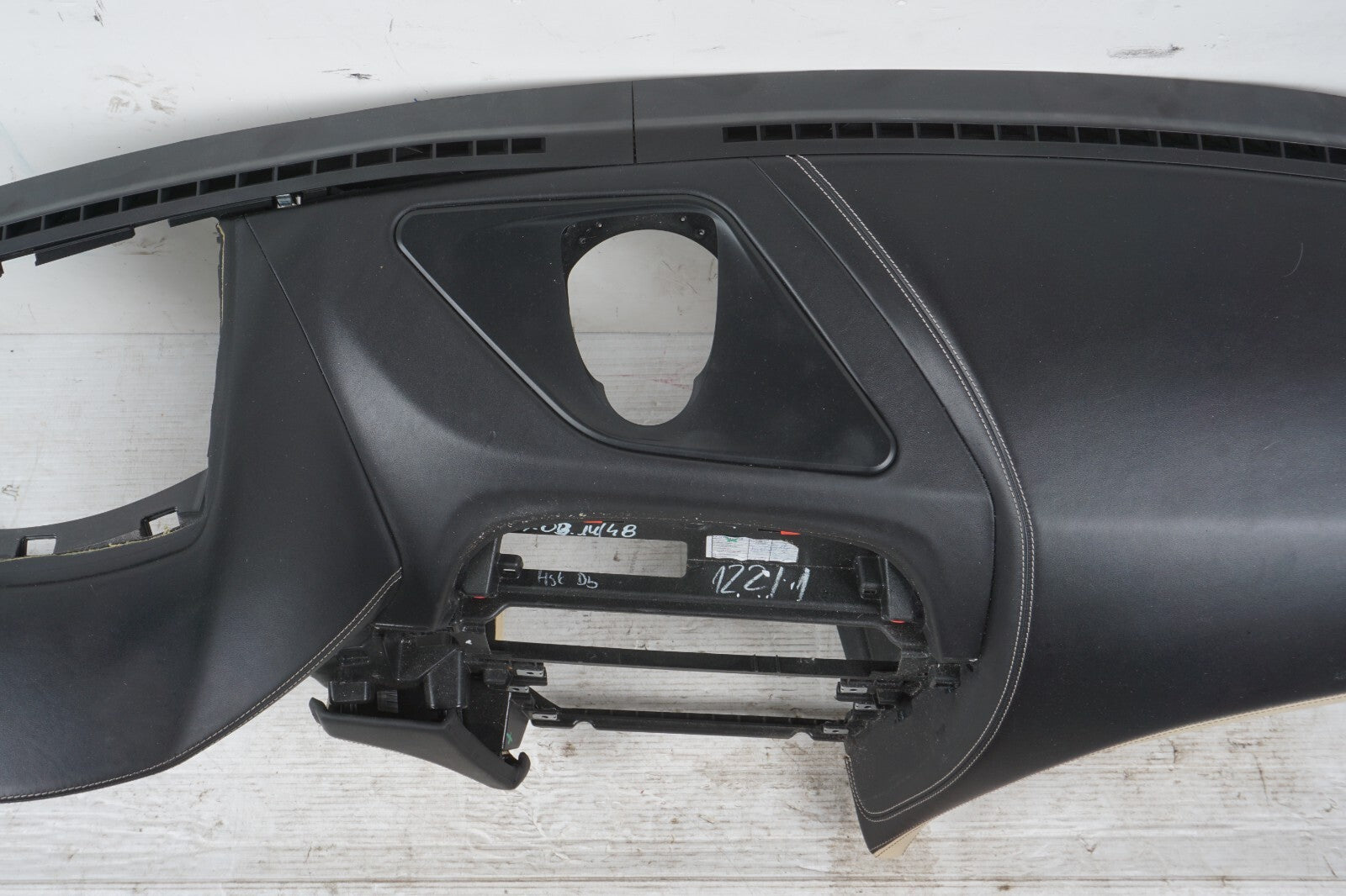 13 - 18 BMW 650i 640i F06 Dash Dashboard Panel OEM