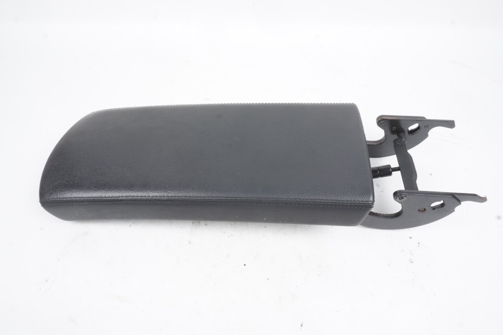 03-06 Mercedes R230 SL500 SL55 AMG Center Console Arm Rest Armrest Cover OEM